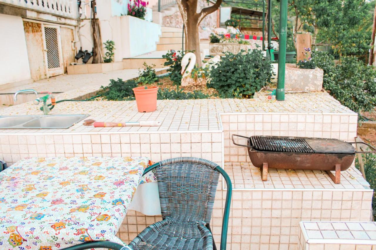 Apartman Lana Petrovac na moru Exterior foto